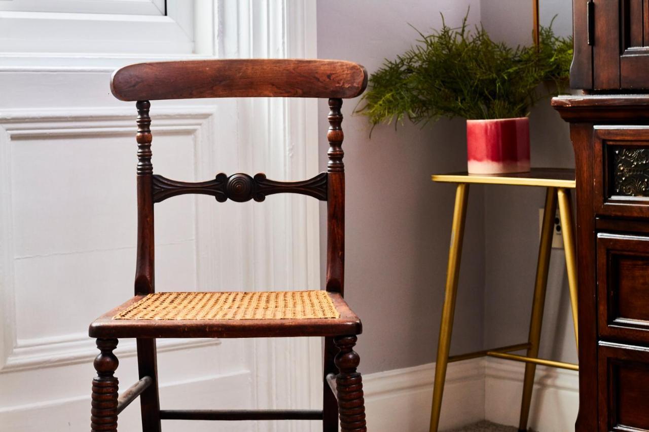 Lovely Abode In Newcastle - Sleeps 4 - Ground Floor Zewnętrze zdjęcie